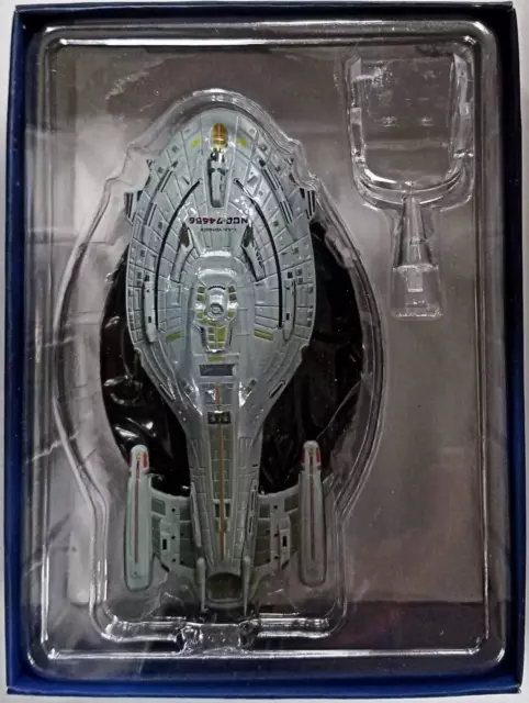 Star Trek Starship Collection #132 USS Warship Voyager NCC-74656 Model Eaglemoss 2