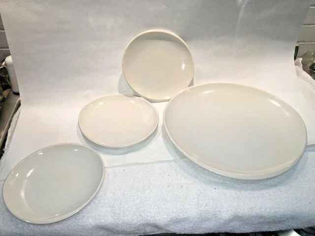 A HTF Franciscan Pottery Eclipse all White Dinner Plate & 3 Bread & Butters