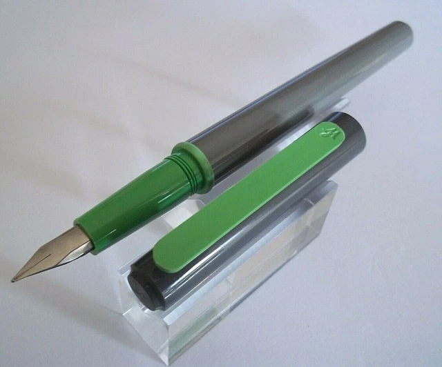 Stylo Plume Vintage Waterman Années 70/80 - Neuf De Stock - Vert Et Marron - Modèle KA70
