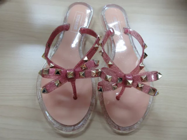 Victoria adames jelly sandals 2025