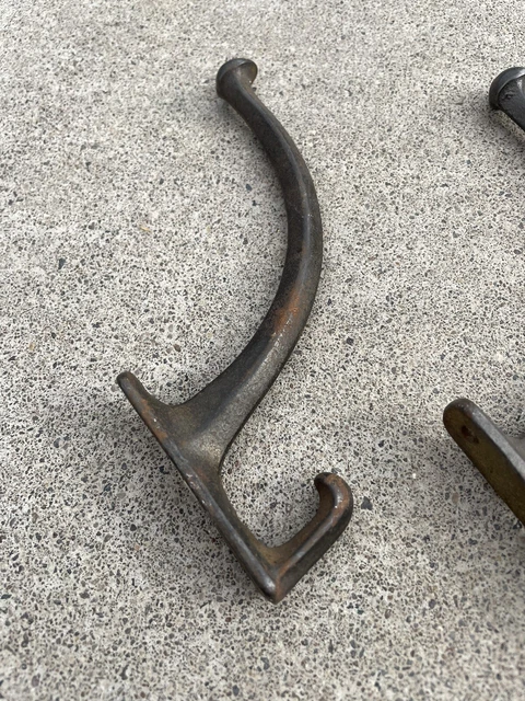 Antique Vintage Set of 3 Industrial Cast Iron Coat Hat Hooks 6