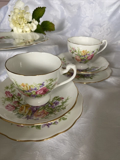 VINTAGE ROSLYN FINE Bone China Made In England Tea Set For 4 With Cake ...