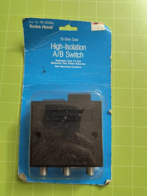 Radio Shack  VCR/TV/FM Switch 15-1249 Antenna/Cable CoAxial A/B 75 Ohm