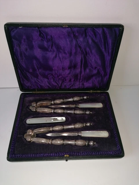 Viktorianisches Luxus Nussknacker Set mit Taschenmesser Zubehör Croisdale Leeds