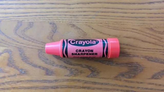 Vintage 1978 Crayola Crayon Stand Up Plastic Sharpener Red Made in USA Rare