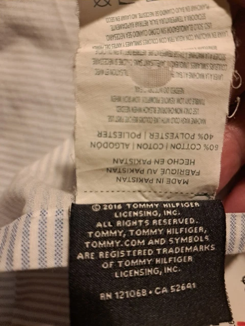 Tommy Hilfiger 4 Pc  Queen Size Striped Sheet Set Blue and White