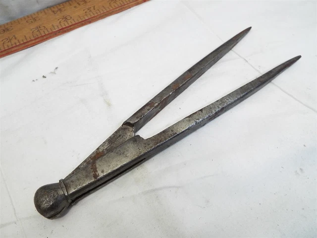 19th C Blacksmith Hand Forged Ornate Iron Compass Divider Tool Carpenter Scribe