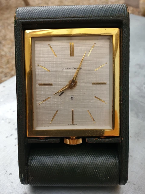 Réveil de voyage Jaeger Le Coultre 8 jours fonctionne très bien étui cuir vert 