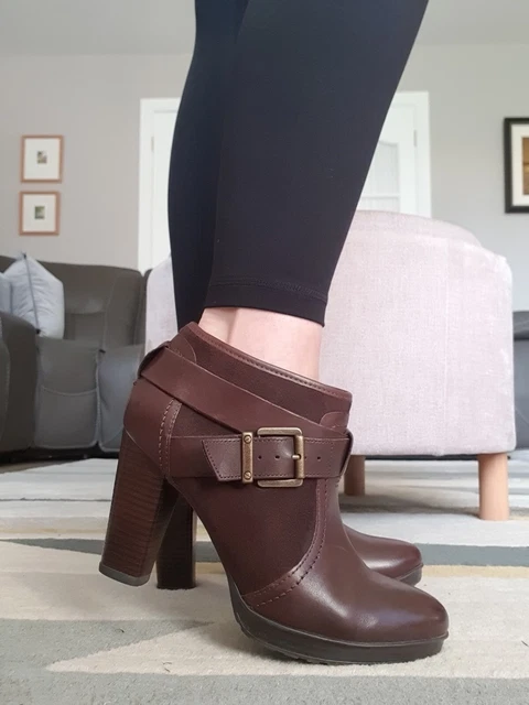 clarks brown leather ankle boots