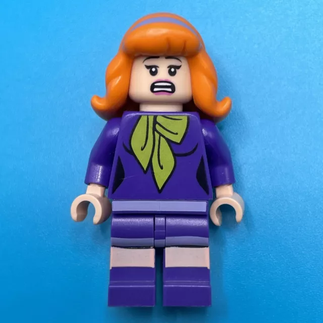 LEGO SCOOBY DOO Daphne Blake Minifigure 75904 $34.95 - PicClick