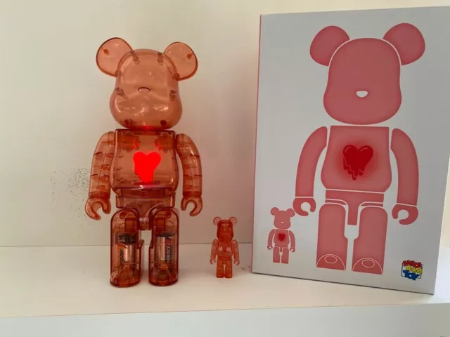 Medicom Toy BEARBRICK Emotionally Unavailable Red Heart Set 100% And 400%  Available For Immediate Sale At Sotheby's