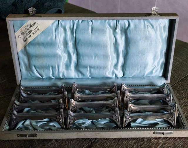 2 PORTE-COUTEAUX ANCIENS, en verre, Art Déco EUR 3,00 - FR
