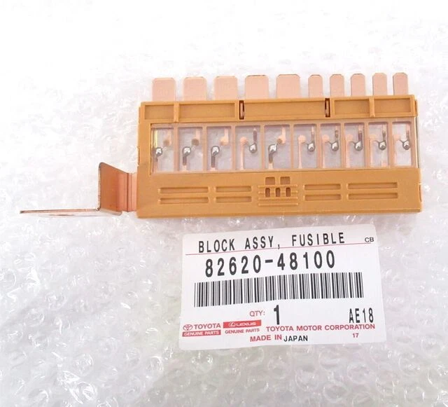 NEW OEM GENUINE Toyota Main Fusible Link Fuse Block 8262048100 48.24
