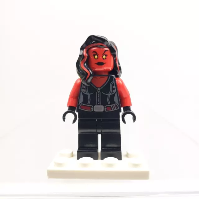 LEGO Marvel Super Heroes 76078 Red She-Hulk - Minifigure sh372 Hulk vs Red Hulk