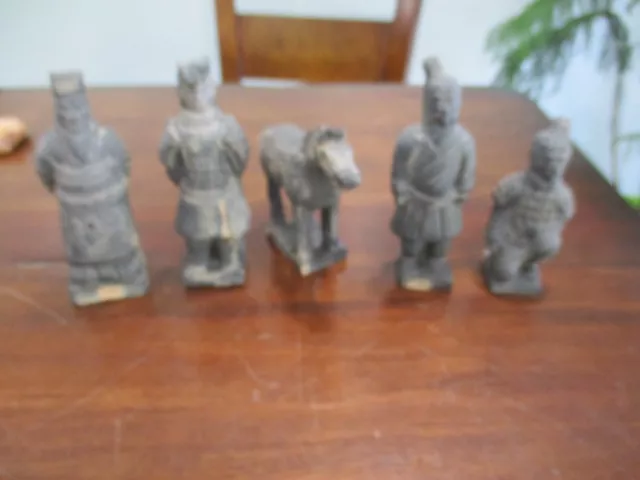 Emperor Shi of Quin Dynasty Chinese Mud Men Terracotta Warriors army samurai