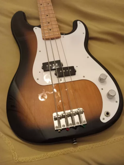 Fender Hybrid '50s Precision Bass made in Japan.