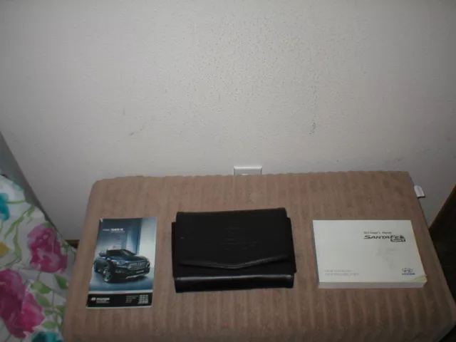 2013 Hyundai Santa Fe Sport owners manual with cover case