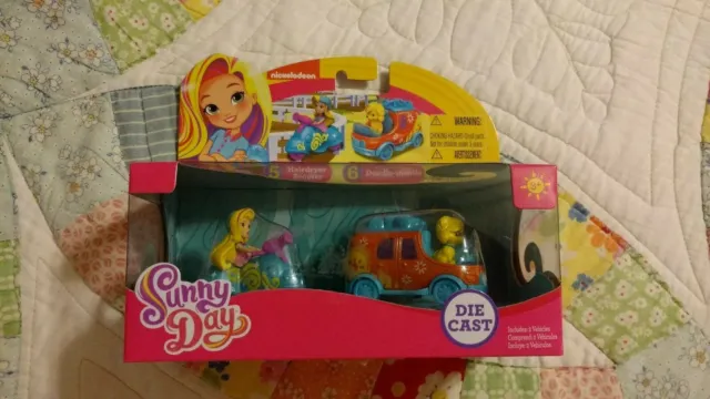 Nickelodeon Sunny Day Hairdryer Scooter & Doodle-Mobile Die Cast Vehicle, 2 Pack