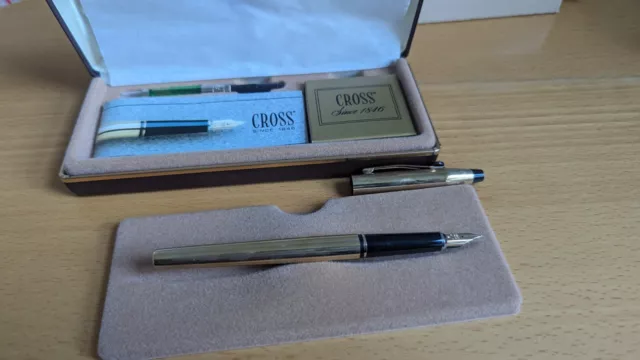 Cross Fountain Pen 10kt Rolled Gold Boxed 4506 M (Vauxhall emblem)