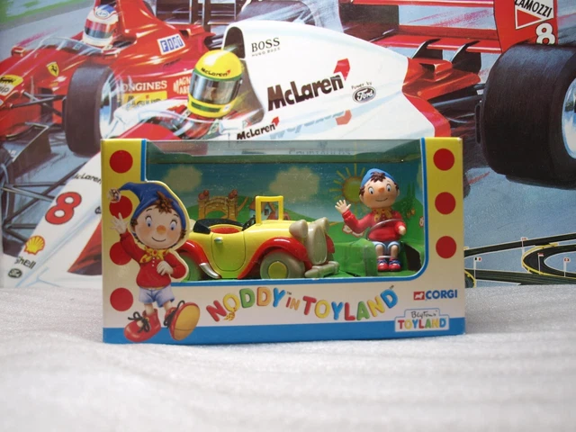 Corgi  - Noddy In Toyland - Noddy's Car & Figure Scale Model - 30303