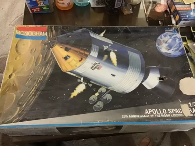 MONOGRAM APOLLO SPACECRAFT 25th ANNIVERSARY PLASTIC MODEL KIT 1/32 5083