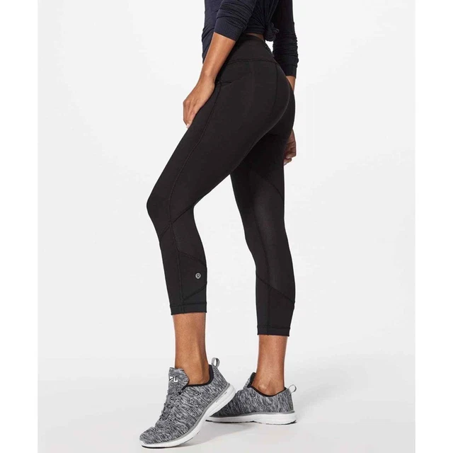 Lululemon Black Pace Rival Crop 22” Leggings Mid Rise Back Waistband Zip Pocket