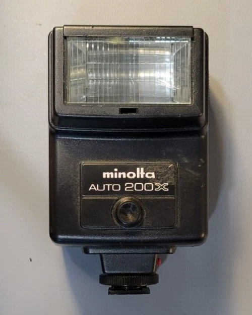Minolta Auto Electroflash 200X Electronic Dedicated Hot Shoe Flash
