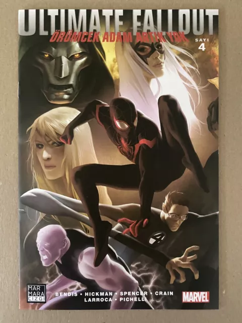 Ultimate Fallout #4 Foreign Variant Marvel Comic Book  1st Miles Morales  NM