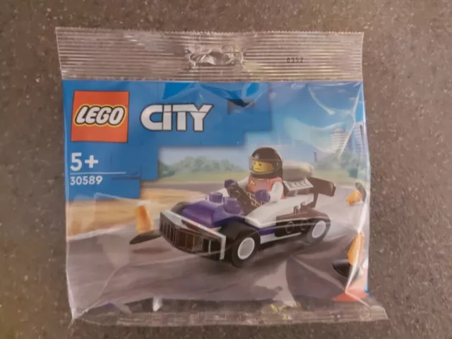 LEGO City 30589 Go Kart Poly Bag Brand New. MINT + SEALED. PLUS ONE FREE GIFT.
