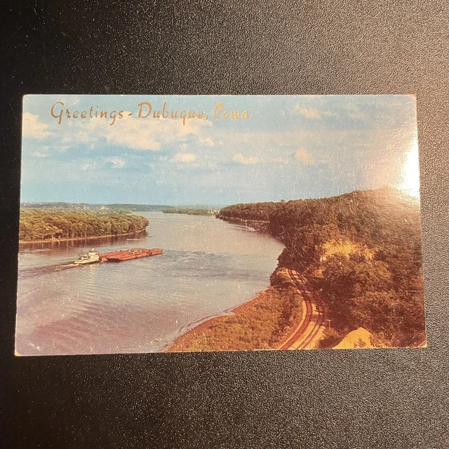 Vintage Postcard Iowa, Greetings From Dubuque IA Barge On Mississippi River B10