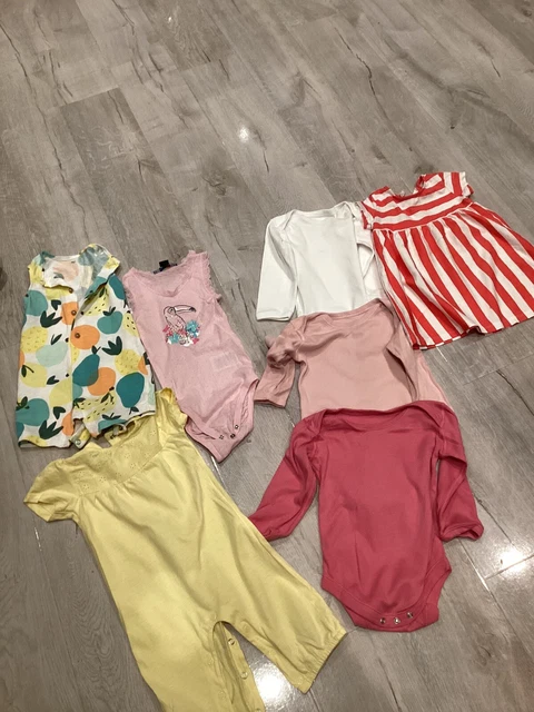 Small bundle of Girls clothes age 6-12 months Vests 12-18months