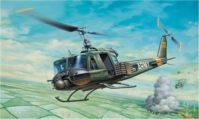 The Hobby Company Italeri 0040S - UH-1B Huey 2