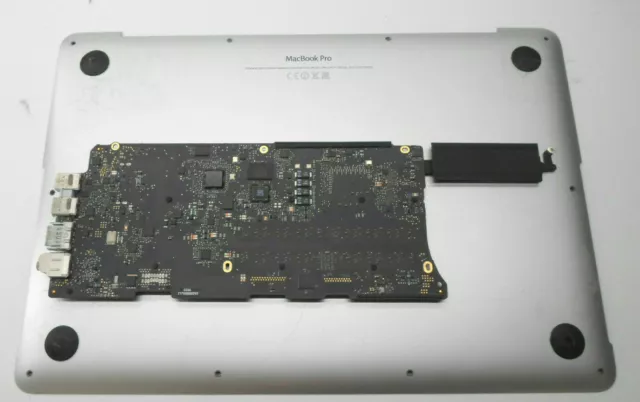 MacBook Pro A1502 13 2,6Ghz 8GB Logic Main Board Hauptplatine A820-3476 2014