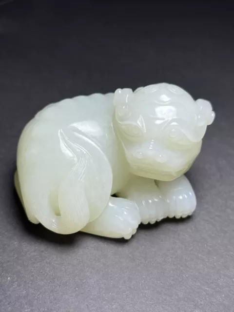 Chinese Exquisite Handmade Lion carving Hetian Jade Statue