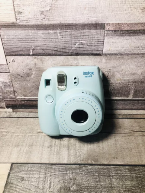 Fujifilm Instax Mini 8 weiße Sofortbildkamera