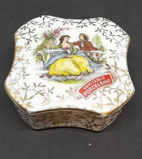 Ancienne boite coffret à bijoux en porcelaine  bonbonnière Royal KPM