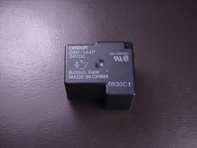 Relais Omron G8P-1A4P 12V DC - Usage Général 30A 250V - Déjà Testé Et Fonctionnel