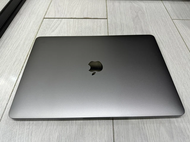 Apple MacBook Pro Retina 13,3" 2019 128 GB SSD 8 GB RAM 1,4 GHz Core i5 grigio siderale 3