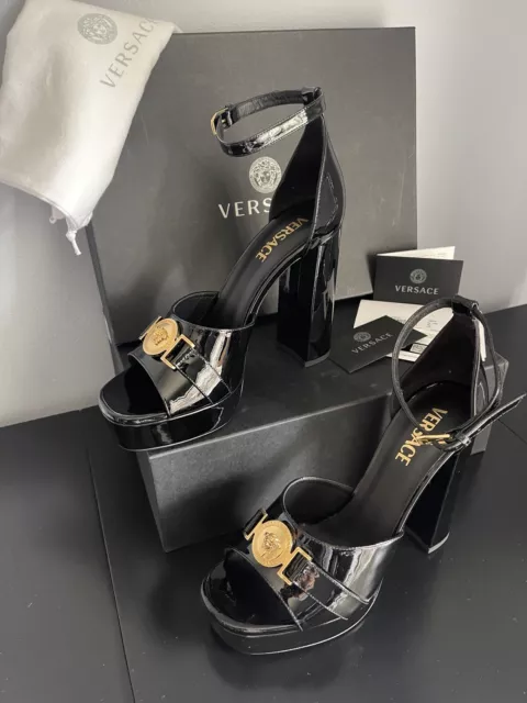 New Versace Nero Oro Platform Sandals MSRP $1250. Black Patent Leather 3D Medusa