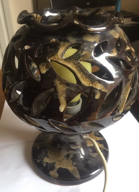 Louis Hudson, Rare Cornish studio pottery lamp, classic, fully re-wired.