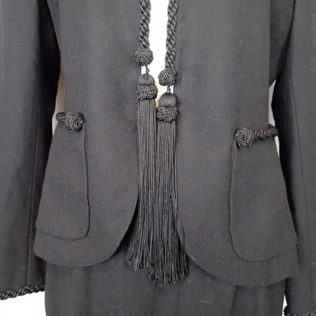 black Blazer & Skirt Suit Set Carlisle Size 6/4 jacket blazer tassle