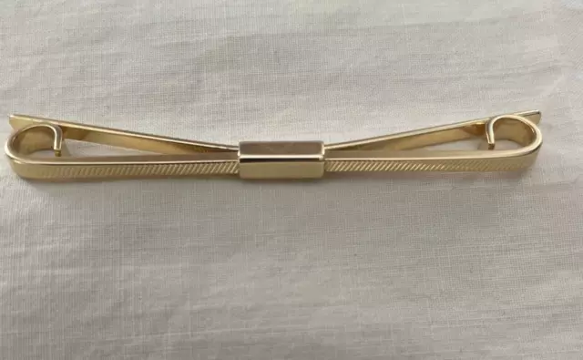 Gold Tone Mens Collar Bar Clip Etched Ribbed Detail 2-1/2"