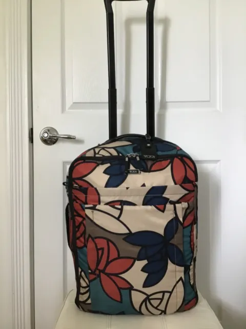 Tumi Tres Leger International 21 Inch Rolling Carry On Rare Very Light Use Look!