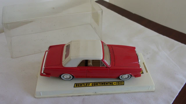 Miniature Solido Bentley Continental Rouge 1/43 - Occasion, Modèle Correct, Boîte Abîmée