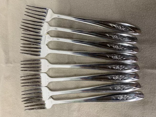 Silver best sale tulip flatware
