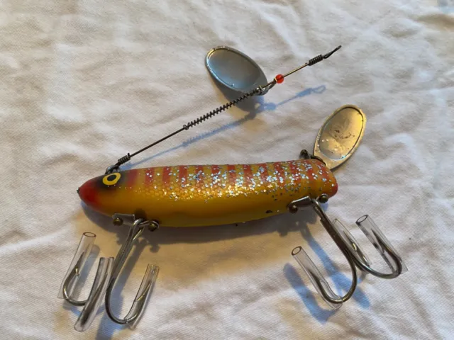 ED LATIANO MUSKY Lure - Canadian Flag Lure. $20.00 - PicClick