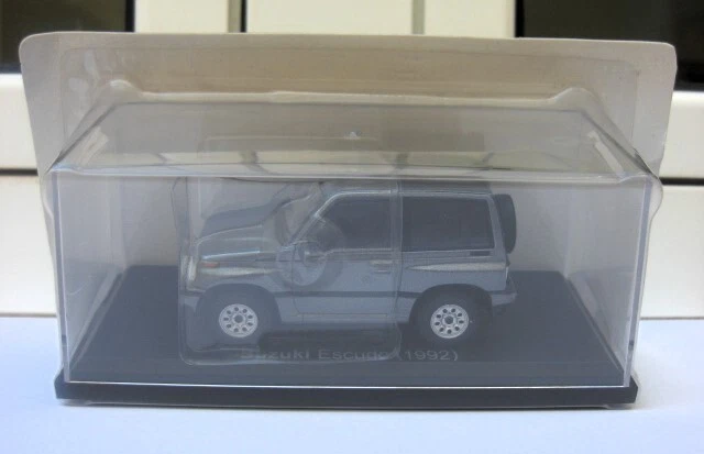 NOREV 1/43 LAND ROVER EXPÉDITION ROUGE NOREV 1/43 LAND ROVER EXPÉDITION ROUGE
