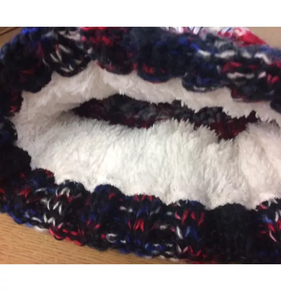 Corkscrew Pom Pom Beanie. Unisex Bobble Hat, Luxurious Lining & Pom Pom, 2