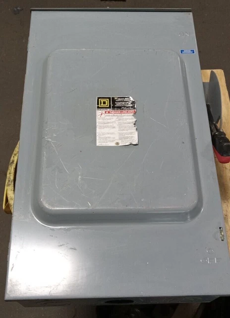 Square D Hu364Rb 200 Amp Safety Switch Disconnect Nema 3R 3 Pole Non-Fused 600V Square D Hu364Rb 200 Amp Safety Switch Disconnect Nema 3R 3 Pole Non-Fused 600V