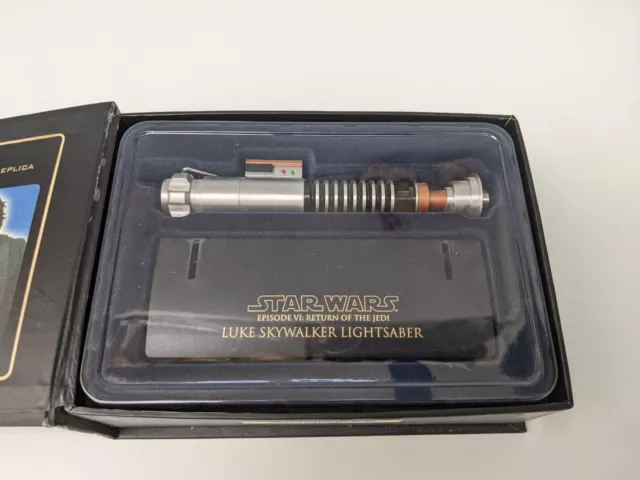 Master Replicas Star Wars Luke Skywalker Lightsaber .45 Scaled Replica. (SW-300)